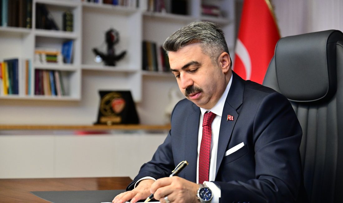 Yıldırım Belediyesi, ‘Beylikten Cihan Devleti’ne’ temasıyla başlattığı 2025-2026 Kültür Sanat