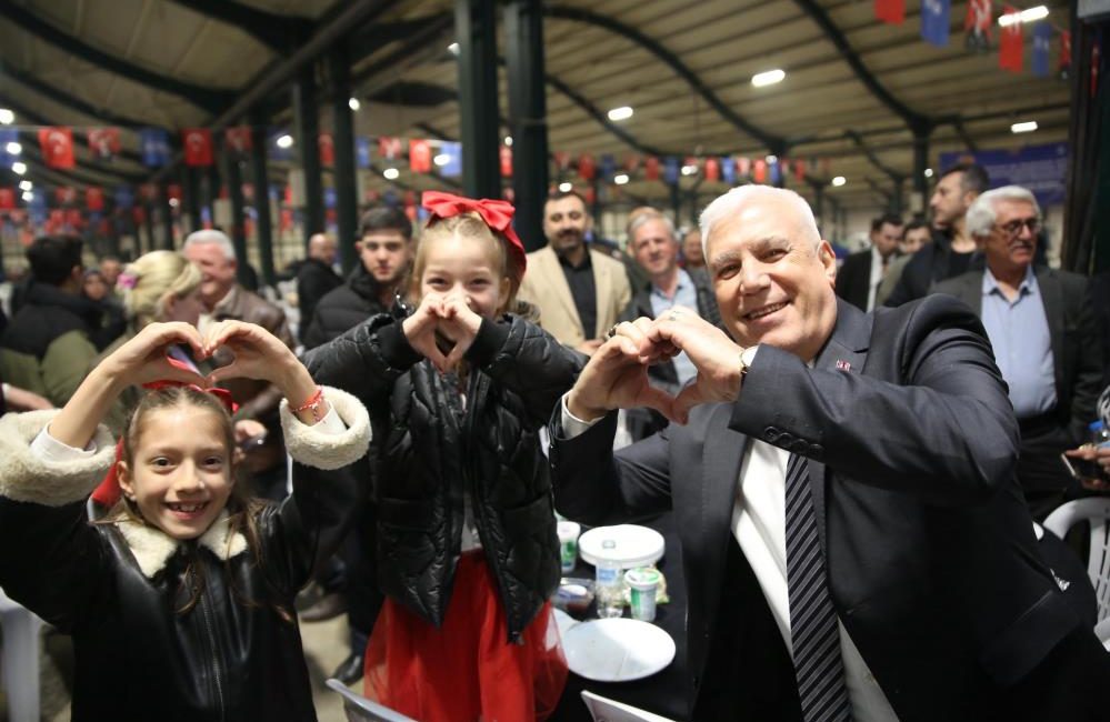 Bursa’da sofraların büyüdüğü, dayanışmanın çoğaldığı, paylaşmanın berekete dönüştüğü 11 Ayın