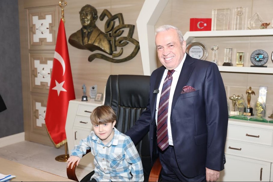 Nilüfer Belediye Başkanı Şadi Özdemir, Duchenne Musküler Distrofi (DMD) hastalığıyla