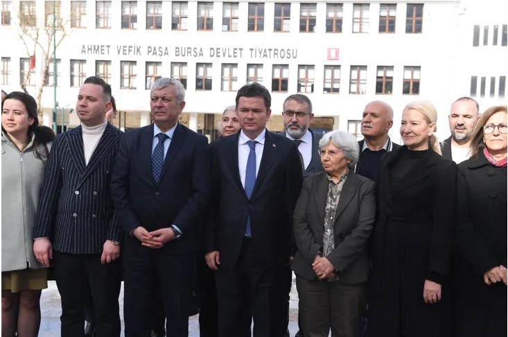 Başkan Aydın: Atatürk’ün vizyonunu korumak önceliğimiz Osmangazi Belediye Başkanı Erkan Aydın, Türk Medeni Kanunu’nun kabulünün 100’üncü