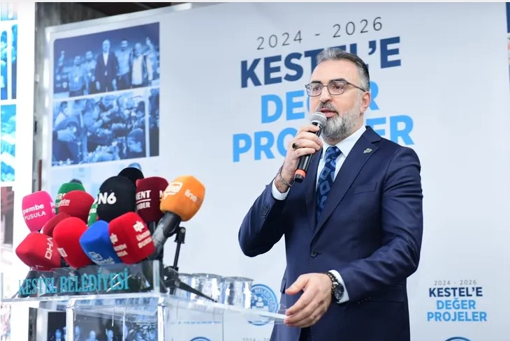 Başkan Erol’dan ‘Kestel’e Değer’ yatırımlar Kestel Belediye Başkanı Ferhat Erol, “Kestel’e Değer” başlığıyla düzenlediği basın