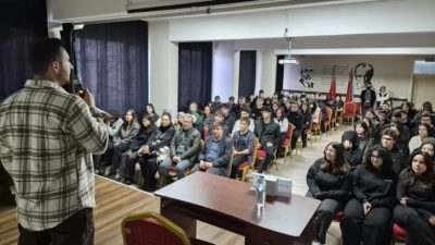 Kestel Hasan Aslanoba Anadolu Lisesi mezun verdiği ve çok farklı