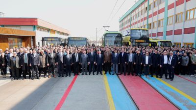 Bursa Büyükşehir Belediye Başkanı Mustafa Bozbey, 17 ilçede gerçekleştirdikleri altyapı,