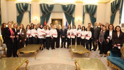  Bursa’da daha önce görev yapan 12 kadın vatmana ek