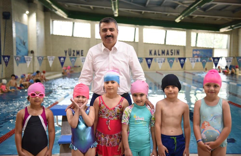 Spor şehri Yıldırım Spor alanındaki yatırım, proje ve başarılarıyla Bursa'ya örnek olan Yıldırım