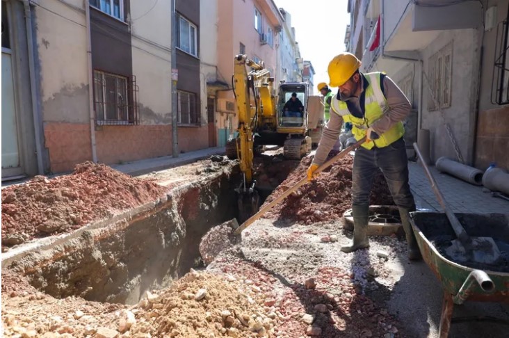 Bursa’yı geleceğe güvenle taşımak için her alanda yatırımlarını sürdüren Büyükşehir