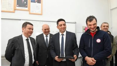 Osmangazi Belediye Başkanı Erkan Aydın, genç nesillerde afet bilincini artırmak