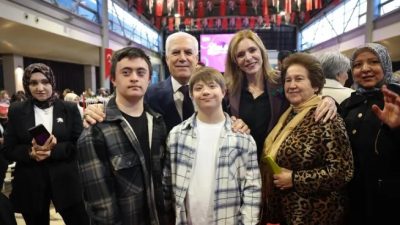 Bursa Büyükşehir Belediyesi, düzenlediği etkinlikler ve verdiği iftarlarla Ramazan’ın paylaşma