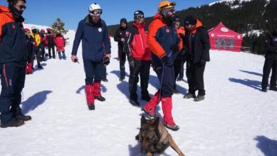 Osmangazi Belediyesi Arama Kurtarma ekipleri, Uludağ’da düzenlenen geniş kapsamlı çığ