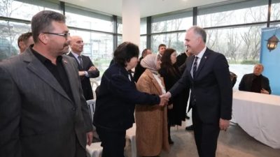 İnegöl protokolü Ramazan Bayramı nedeniyle düzenlenen bayramlaşma töreninde bir araya