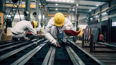 Türkiye genelinde sanayi, inşaat ve ticaret-hizmet sektörlerinde ücretli çalışan sayısı