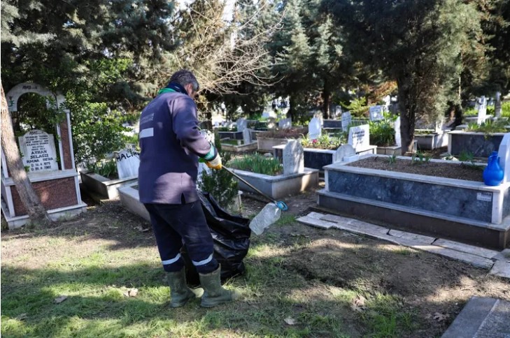 Bursa Büyükşehir Belediyesi, Ramazan Bayramı öncesi vatandaşların kabir ziyaretlerini huzur