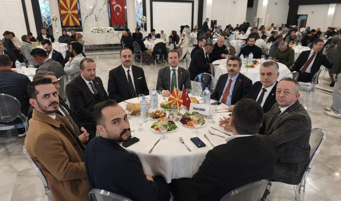 Halep'ten Gazze'ye, Gümilcine'den Hasköy'e kadar düzenlediği iftar programlarıyla Müslümanları bir
